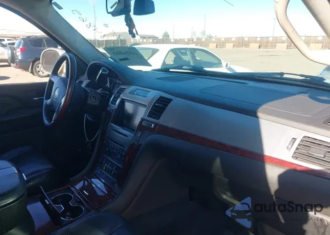 2007 Cadillac Escalade Standard из США, поврежденный, VIN 1GYFK63857R427229